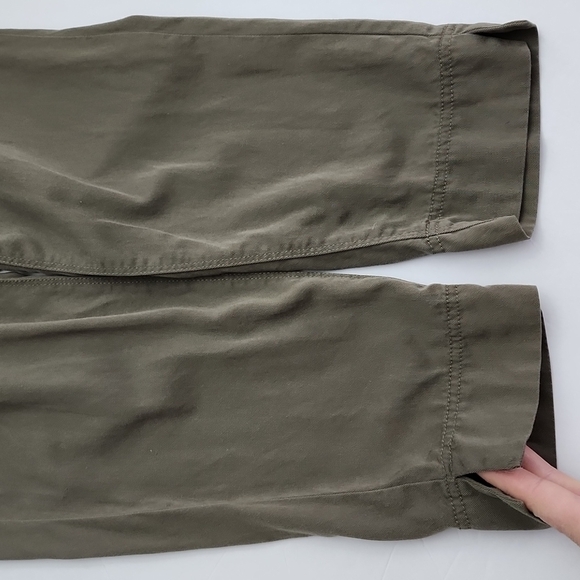 ⭐️3/ $30⭐️ Jones New York Army Green Soft Cotton Lightweight Cargo Pants Sz 8 - Picture 8 of 15